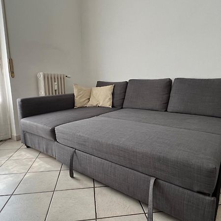 Duomo A 20 Minuti Netflix Wifi Da Juls Home Rozzano Exterior foto